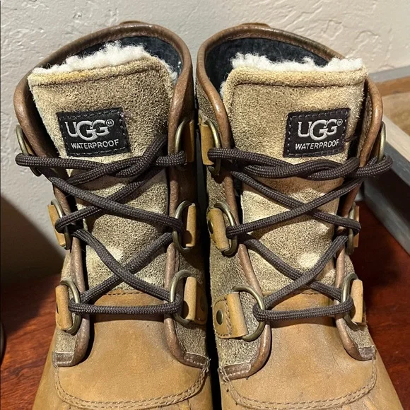 UGG Cecile Winter Duck Boots - Picture 4 of 12
